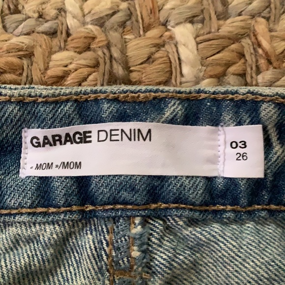 Garage Denim Mom Jean - Picture 3 of 3